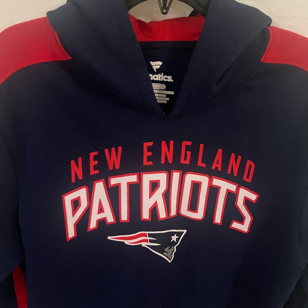 Fanatics New England Men’s 2X Hoodie - Picture 2 of 7